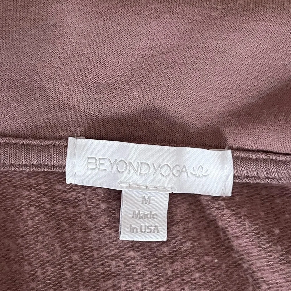 {Beyond Yoga} Ski Weekend Jumpsuit with Long Sleeves in Mauve - Womens Medium
